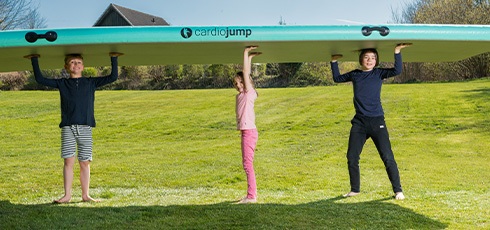 Podložka na cvičení cardiojump Airtrack s pumpičkou Během okamžiku můžete začít