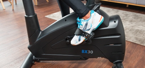 cardiostrong Ergometersykkel BX30 Ergonomisk bevegelse, enkel betjening