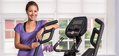 Bicicleta Elíptica cardiostrong EX90 Plus Ergonómica: Rotación con concepto «multi-grip»