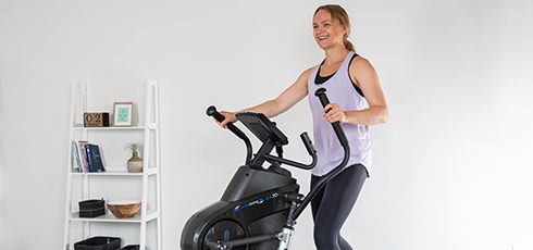 cardiostrong elliptical cross trainer EX70  Joint-gentle training