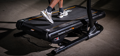 Taurus Incline Trainer IT10.5 Pro treadmill Gym quality
