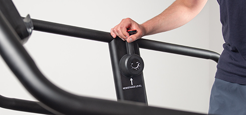 Taurus Curved Treadmill Run-X Extremely high calorie consumption and four resistance levels