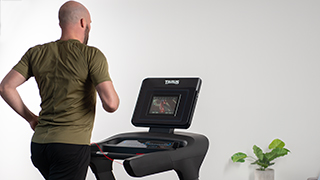 Taurus Treadmill T9.9 Black Edition with Entertainment Console Running training at studio level