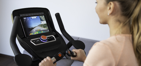 Taurus Ergometer UB9.9 Touch Entdecken Sie die Welt