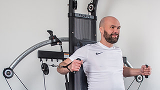 Taurus Ultra Force Pro Kraftstation Kompakte 360°-Alternative zum Fitness-Studio